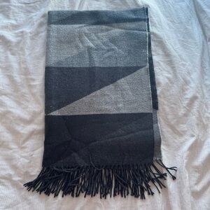 Geometric Black and Gray Scarf